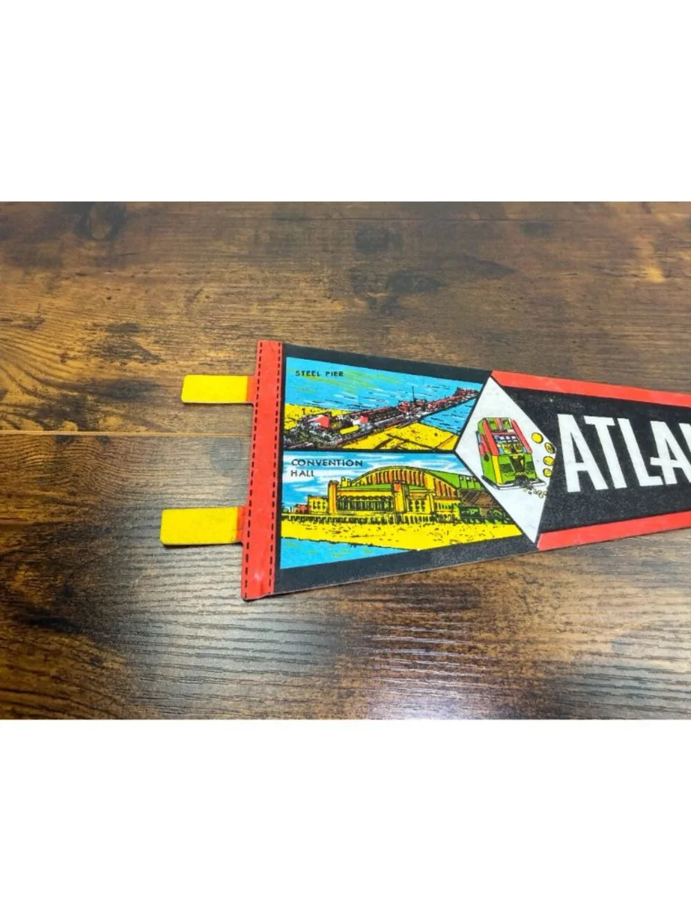 Vintage Atlantic City NJ Felt Pennant with damaged tip 14 inches